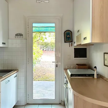 N183 - Numana, Nuova Villetta Con Giardino Apartmán *